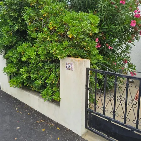 Apartment Le Cardinale Terrasse Clim 4 Personnes Le Barcares